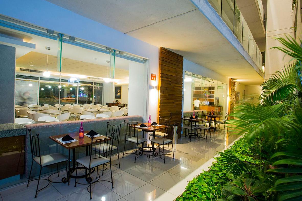 Meson De La Luna Hotel & Spa Меріда Екстер'єр фото