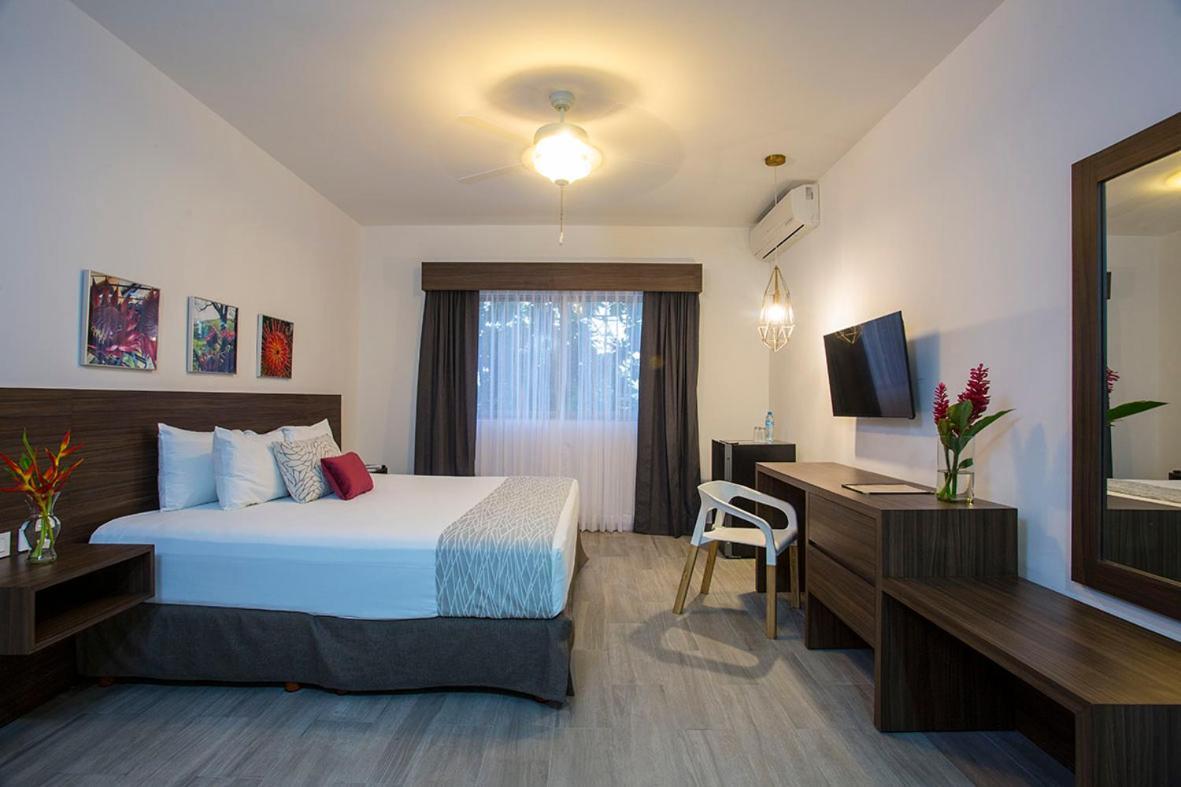 Meson De La Luna Hotel & Spa Меріда Екстер'єр фото
